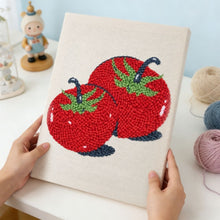 Charger l'image dans la galerie, Punch Needle Kit avec cadre - Tomates Fraîches