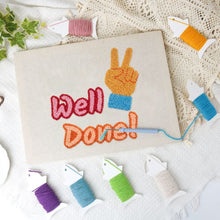 Charger l'image dans la galerie, Punch Needle Kit avec cadre - Well Done