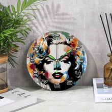Charger l&#39;image dans la galerie, Horloge Peinture par Numéros - Portrait de Marilyn