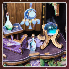 Charger l&#39;image dans la galerie, Book Nook - La Librairie d&#39;Astrologie