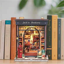 Charger l'image dans la galerie, Maison miniature - Librairie de Jack