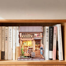 Charger l'image dans la galerie, Book Nook - Atelier de soie de Kyoto