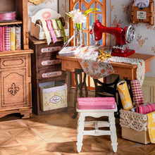 Charger l'image dans la galerie, Maison Miniature - Atelier de couture d'Elsa