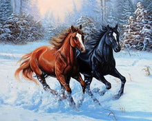 Charger l'image dans la galerie, Broderie Diamant | Broderie Diamant - Deux Chevaux en Hiver | animaux Broderie Animaux chevaux hiver | FiguredArt