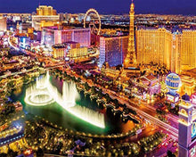 Charger l'image dans la galerie, Broderie Diamant Las Vegas de Nuit ville | FiguredArt