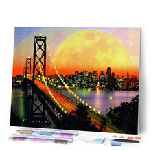 Charger l'image dans la galerie, Broderie Diamant Pont de San Francisco et Pleine Lune ville | FiguredArt