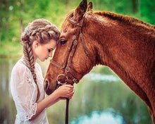 Charger l'image dans la galerie, Broderie Diamant | Broderie Diamant - Fillette et Cheval | animaux Broderie Animaux chevaux | FiguredArt