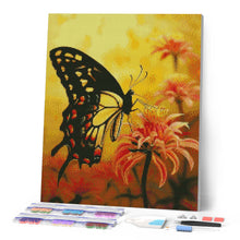 Charger l'image dans la galerie, Broderie Diamant - Machaon et Fleurs orangées