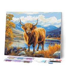Charger l'image dans la galerie, Broderie Diamant - Vache Highland lac doré