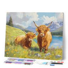 Charger l'image dans la galerie, Broderie Diamant - Famille de vaches Highland au lac