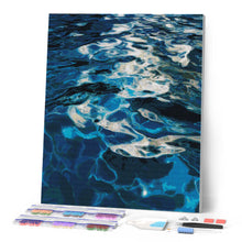 Charger l'image dans la galerie, Diamond Painting - Éclat Solaire Cristallin Bleu