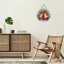 Charger l'image dans la galerie, Broderie Diamant sur Disque en Bois - Cloches de Noël