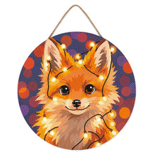 Charger l'image dans la galerie, Broderie Diamant sur Disque en Bois - Petit renard et guirlande éclairée