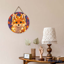 Charger l'image dans la galerie, Broderie Diamant sur Disque en Bois - Petit renard et guirlande éclairée