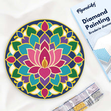 Charger l'image dans la galerie, Broderie Diamant sur Disque en Bois - Mandala lotus