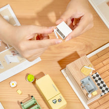 Charger l&#39;image dans la galerie, Maison Miniature Cuisine des Repas Heureux