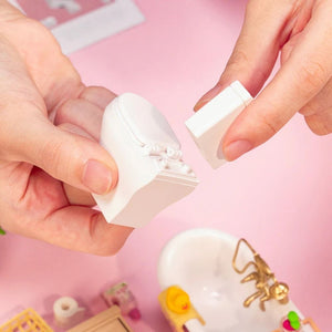 Maison Miniature Salle de Bain Pop
