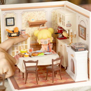 Maison Miniature Salle à Manger Chaleureuse