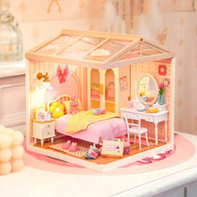 Charger l'image dans la galerie, Maison Miniature - Charmante chambre rose