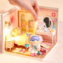 Charger l'image dans la galerie, Maison Miniature - Charmante chambre rose