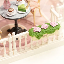 Charger l'image dans la galerie, Maison Miniature - Terrasse de café chic