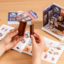 Charger l'image dans la galerie, Maison Miniature - Maison boulangerie au beurre