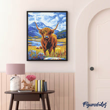 Charger l'image dans la galerie, Vache Highland au bord du lac