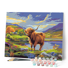 Charger l'image dans la galerie, Vache Highland et ciel lumineux
