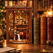 Charger l'image dans la galerie, Book Nook - La Bibliothèque du Crépuscule
