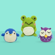 Charger l&#39;image dans la galerie, Kit Amigurumi Crochet - Hibou, Pingouin et Grenouille Figured&#39;Art