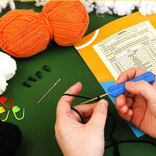 Charger l&#39;image dans la galerie, Kit Amigurumi Crochet - Renard