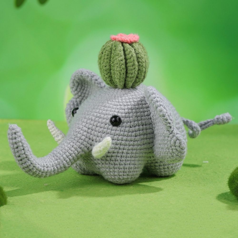 Kit Amigurumi Crochet - Éléphant avec Cactus Figured'Art