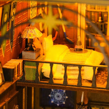 Charger l&#39;image dans la galerie, Book Nook - Maison Magique de Mira