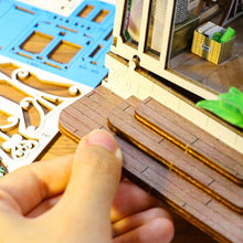 Charger l&#39;image dans la galerie, Book Nook - Serre et Fleurs