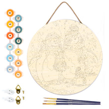 Charger l&#39;image dans la galerie, Peinture par Numéro sur Disque en Bois - Famille de Pingouins sous la Neige