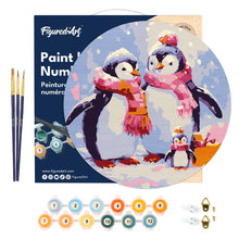 Charger l&#39;image dans la galerie, Peinture par Numéro sur Disque en Bois - Famille de Pingouins sous la Neige