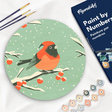 Charger l&#39;image dans la galerie, Peinture par Numéro sur Disque en Bois - Oiseau Rouge d&#39;Hiver