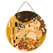 Charger l'image dans la galerie, Peinture par Numéro sur Disque en Bois - Le baiser - Klimt