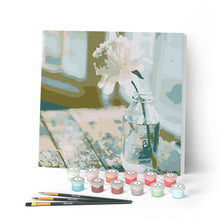 Charger l'image dans la galerie, Mini Peinture par Numéros 20x20cm avec cadre Fleur Blanche