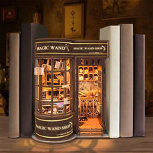 Charger l'image dans la galerie, Book Nook - Boutique de Baguettes Magiques