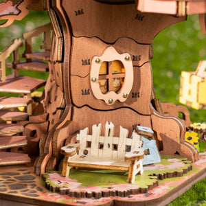 Puzzle 3D Maison dans l'Arbre de Sakura