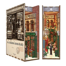 Charger l&#39;image dans la galerie, Book Nook - 84 Charing Cross Road