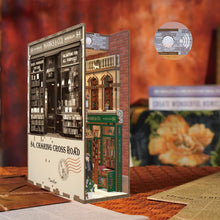 Charger l&#39;image dans la galerie, Book Nook - 84 Charing Cross Road