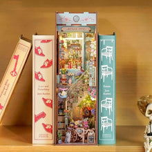 Charger l'image dans la galerie, Book Nook - La Boutique de Fleurs