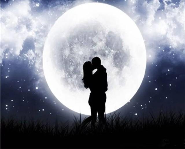 peinture par numéros | Baiser Romantique de Pleine Lune | Complexe, romantique | FiguredArt