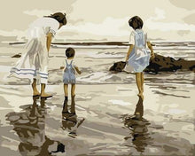 Charger l&#39;image dans la galerie, peinture par numéros | Mère et Enfants à la Plage | facile paysages vintage | FiguredArt